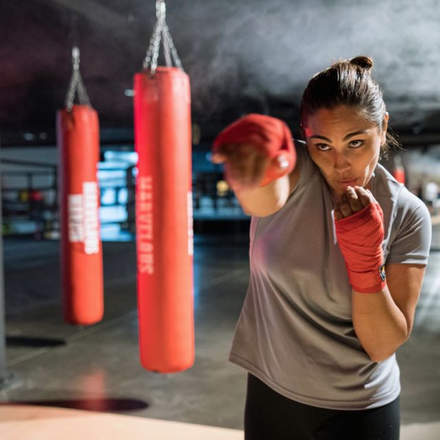💆 LA BOXE, VOTRE PARTENAIRE BIEN-ÊTRE ! 💆

👊 Venez essayer ! Réservez votre premier cours d'essai gratuit et profitez ensuite de nos summers deals pour poursuivre l'entraînement ! ☀️

👉 Rdv sur notre app mobile "Marvelous Boxing" ! 📱

#marvelousboxing #boxingclub #wellbeing #sport #boxing #sportbrussels #sportwaterloo