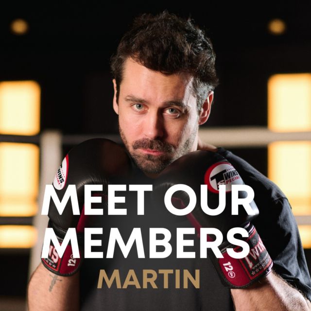👋 Meet our members : @martinremacle, 34 ans, COO de Caracal Agency. 👋

Pour nos membres actifs, Martin est une personnalité du club que l'on ne présente plus. Figure quasi incontournable de nos Fight Nights, il se démarque par sa détermination, son style (et son esprit) accrocheur. 
Martin prend en charge depuis peu certains cours chez Marvelous Boxing pour partager son goût prononcé pour notre sport. Son parcours honore les valeurs de la boxe et illustre l’évolution technique que permettent la régularité et à la passion.

Keep shining, Martin ! 🌟

#marvelousboxing #workhardpunchhard #boxingcommunity #marvelouscommunity